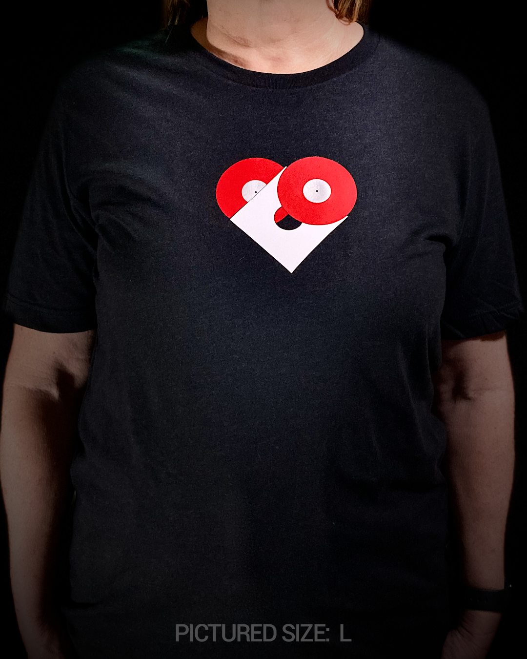 VINYL HEARTBEAT TEE
