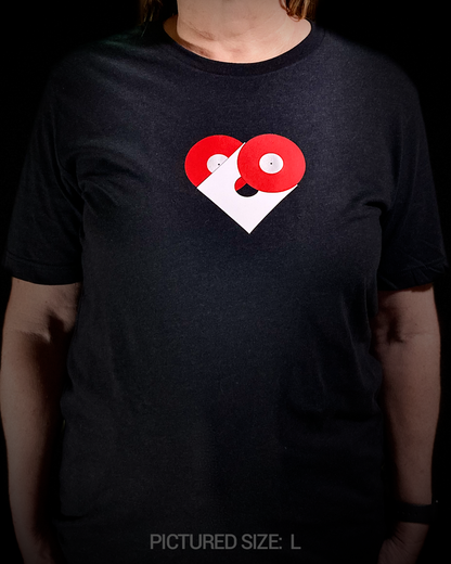 VINYL HEARTBEAT TEE